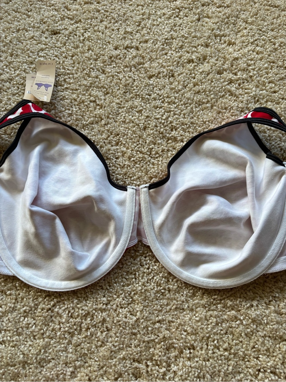 Cacique Red Heart-Print Underwire Bra with Black Trim Size 44DDD - Picture 5 of 6